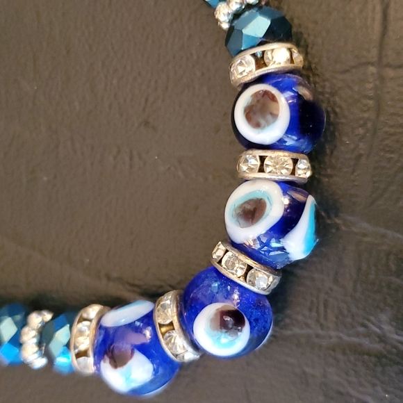 Set of Three Elastic Bracelets in Red, Black and Blue - Picture 5 of 8